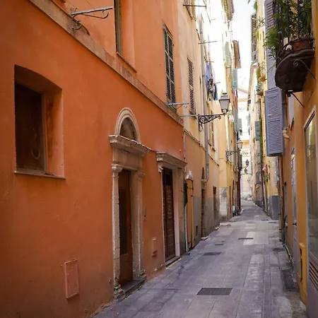 New- Cozy -4 Guests - Air Conditioning Appartement