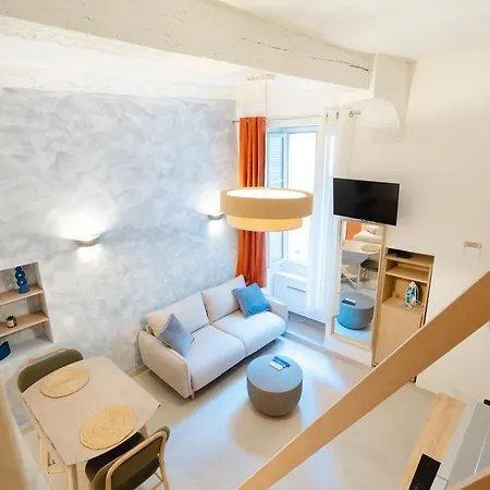 Apartment New- Cozy -4 Guests - Air Conditioning