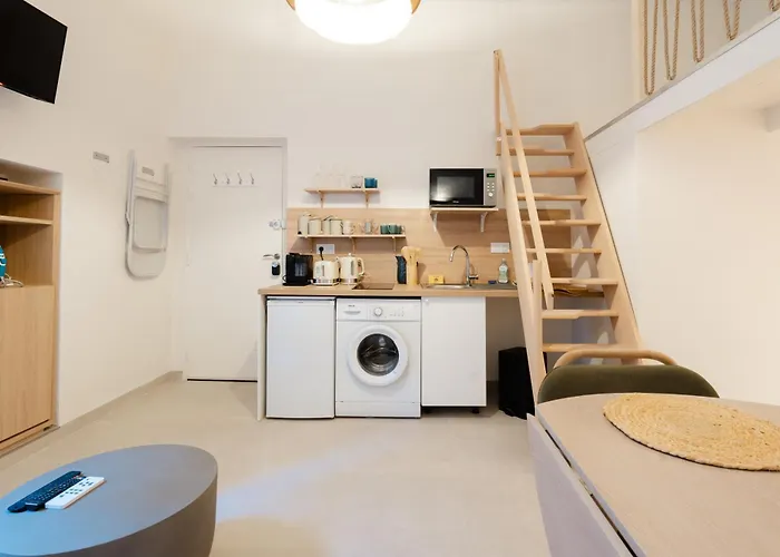 New- Cozy -4 Guests - Air Conditioning