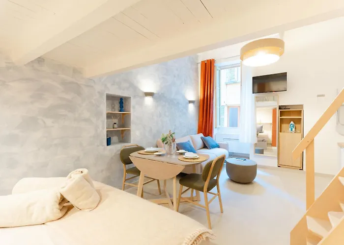 New- Cozy -4 Guests - Air Conditioning